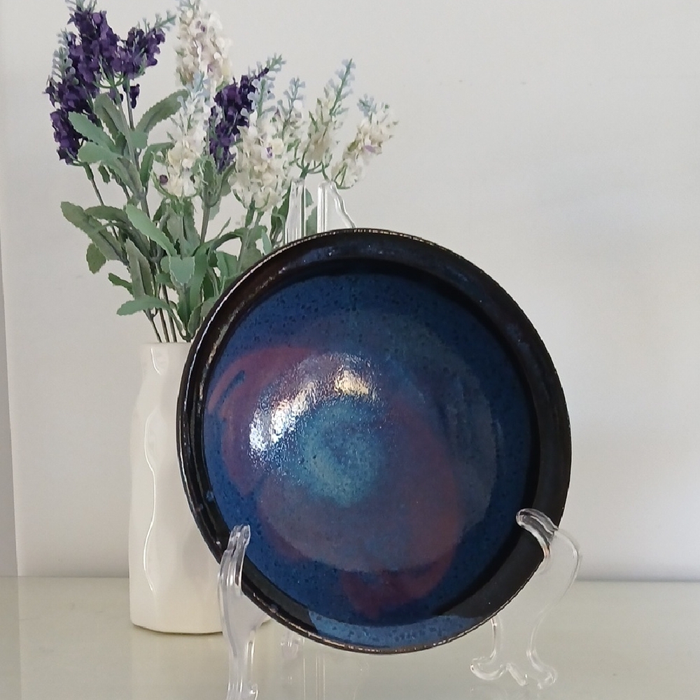 Studio Art Pottery Bowl 7.5" W x 3" D Artist Signed JWC Blue Purple Glaze
